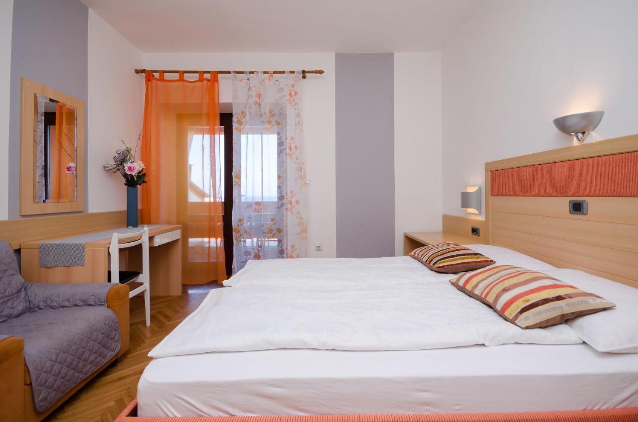 Apartments Mirjana B Lopar Extérieur photo
