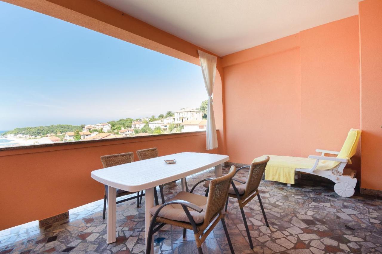 Apartments Mirjana B Lopar Extérieur photo